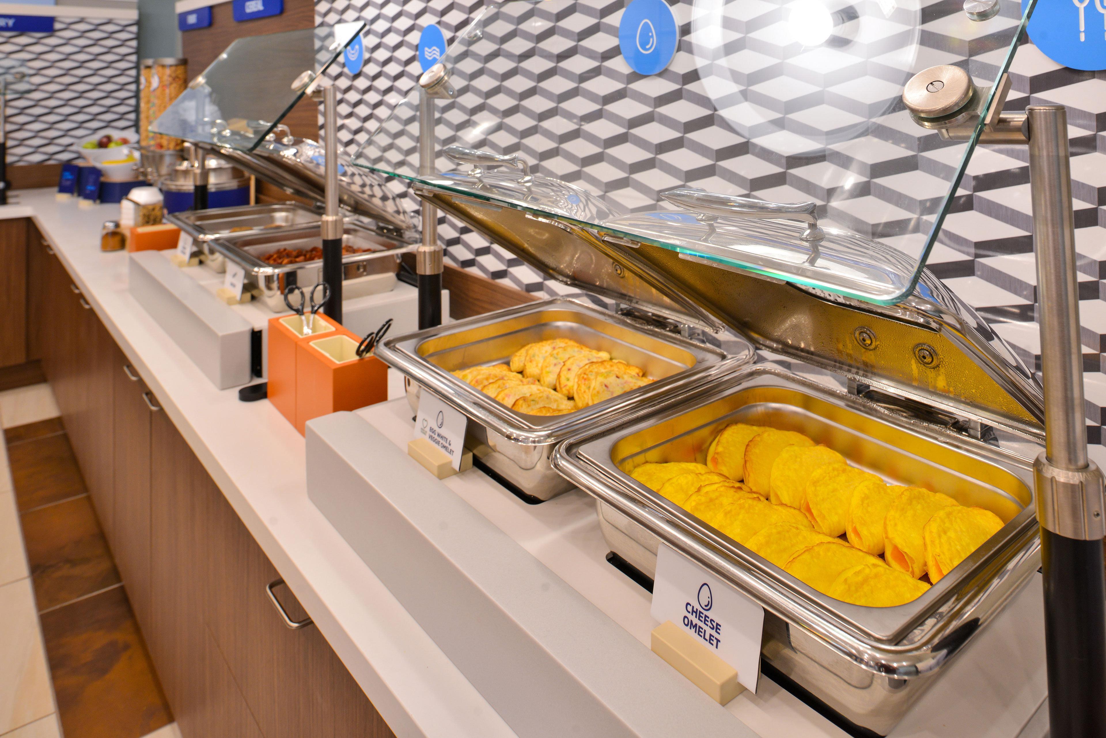 Holiday Inn Express Мадисон Экстерьер фото